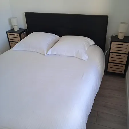 Casa vacanze Les De La Fontaine Saint-Michel-en-l'Herm