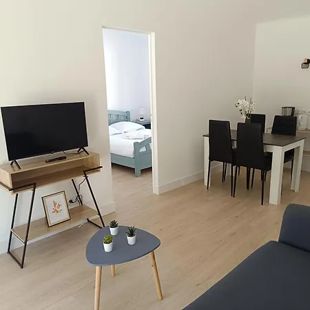 Les De La Fontaine *