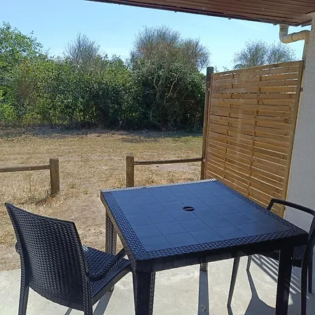 Les De La Fontaine *