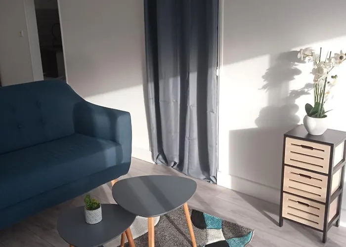 Les De La Fontaine *