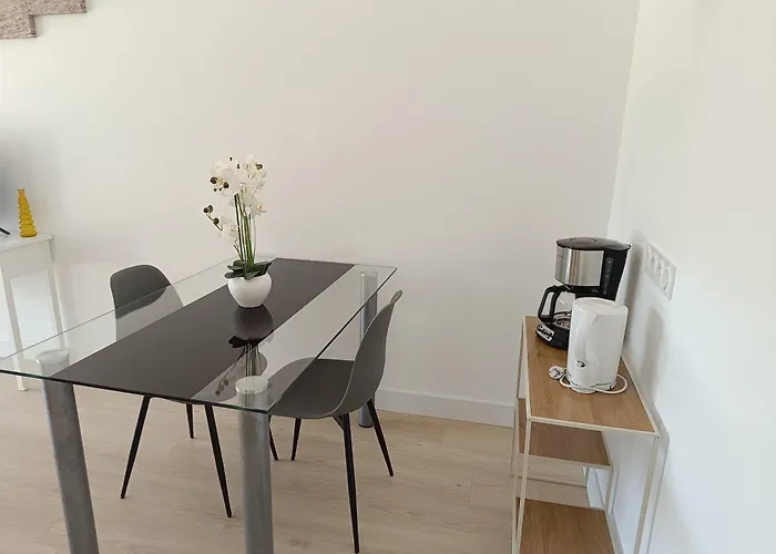 Semesterbostad Les De La Fontaine